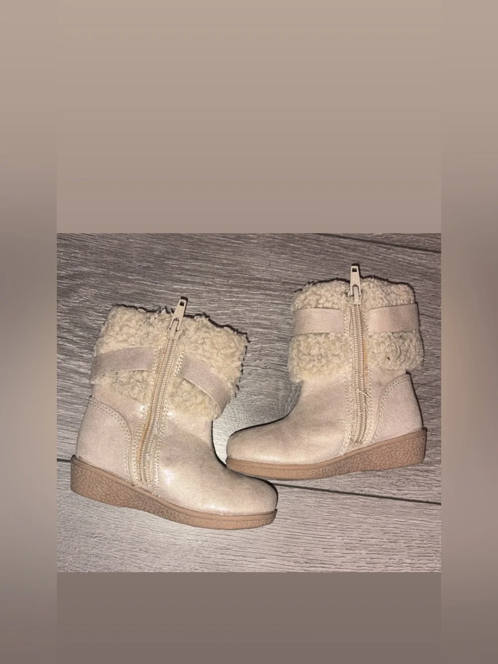 Dora Girls Size 5 Beige Faux Fur Trim Ankle Bootie Boots Round Toe Zip